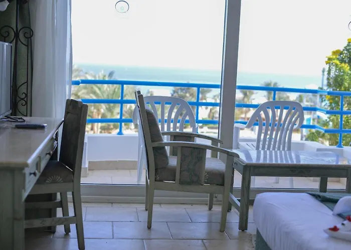 Üdülőközpont Queen Aqua Park 4*